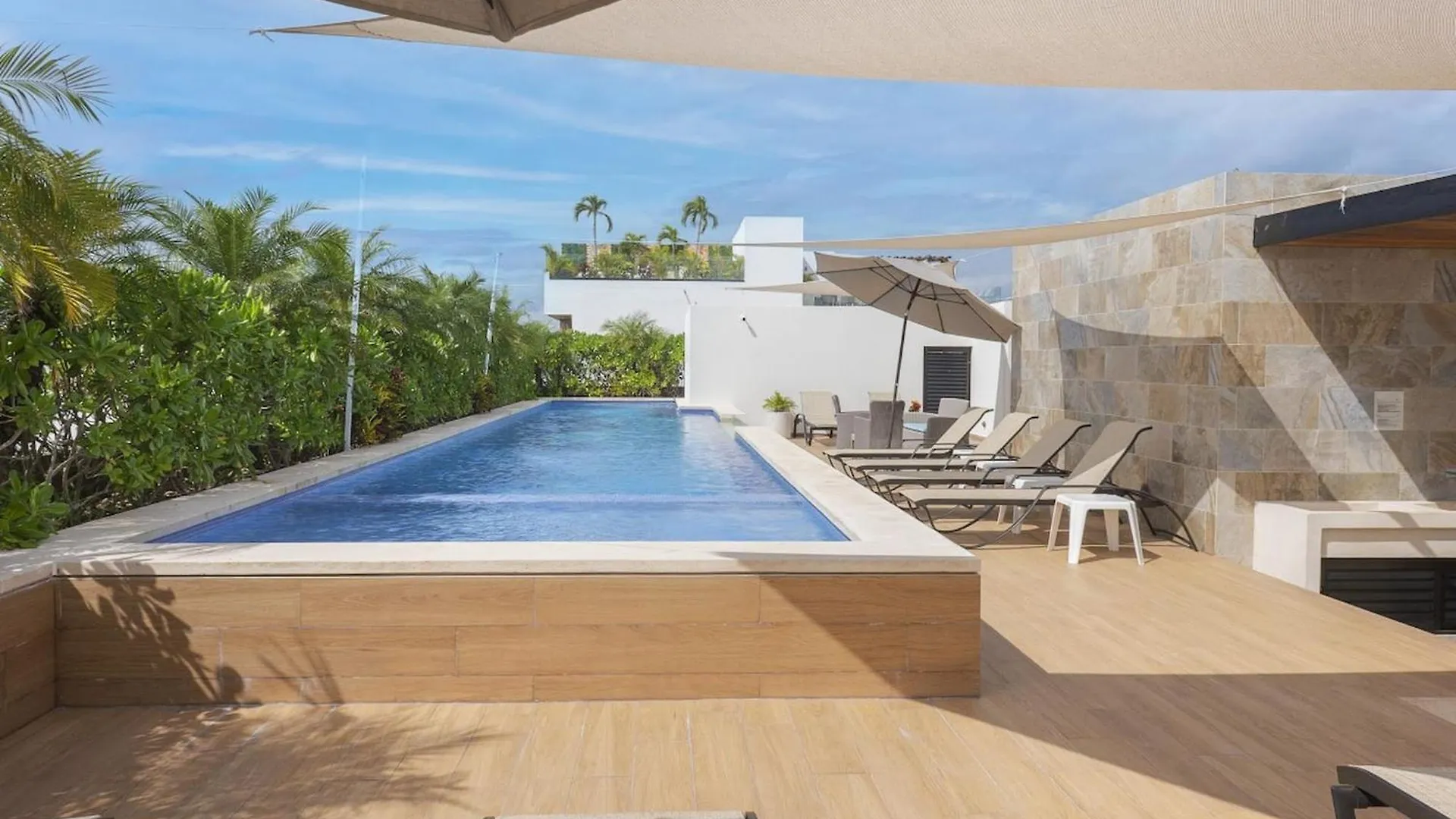 Opal Suites Apartments Playa del Carmen